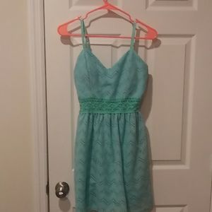 Sleeveless mint green dress